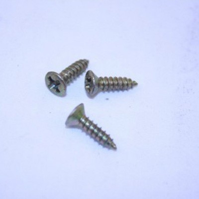 JEU DE VIS POUR PROTECTION VITRE LATERALE MOKE JEU DE VIS POUR PROTECTION VITRE LATERALE MOKE